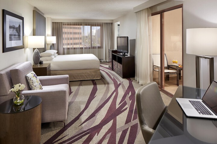 Hilton Long Beach Hotel
