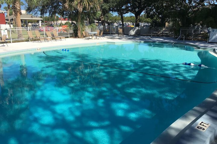 Pool 5 of 60