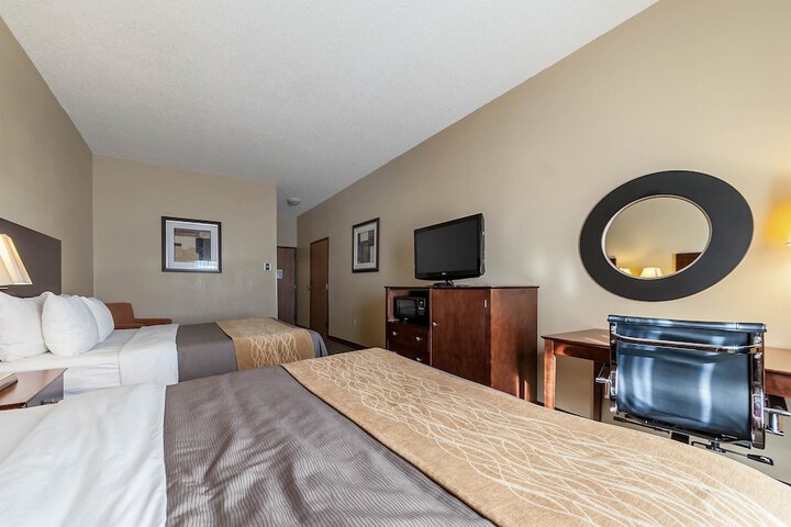 Room 12 of 26