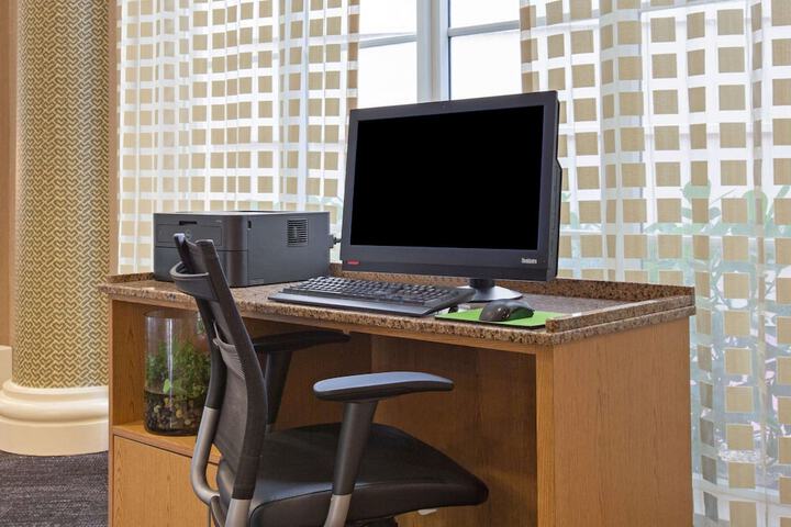 Business Center 23 of 23