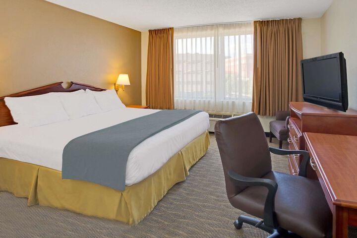 Days Inn by Wyndham Silver Spring