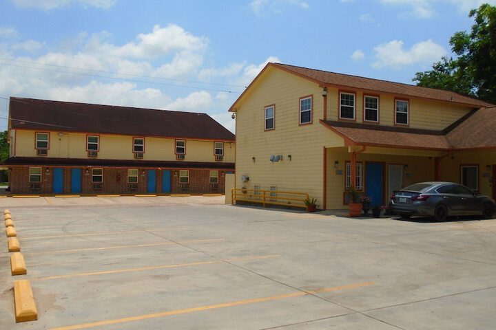 Town House Motel