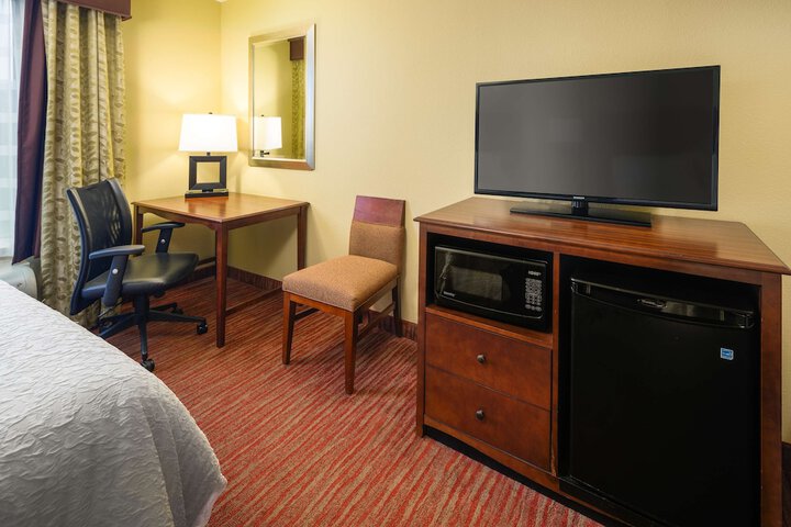 Room 13 of 26