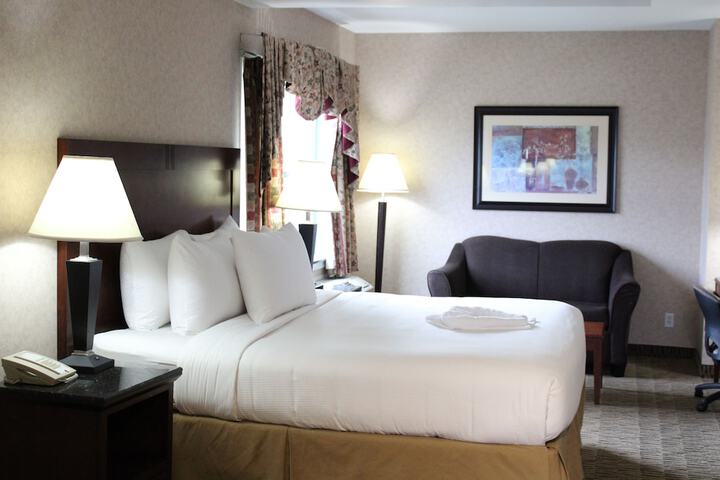 Room 25 of 62
