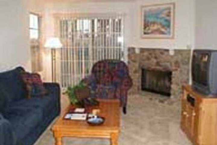 Room 12 of 23