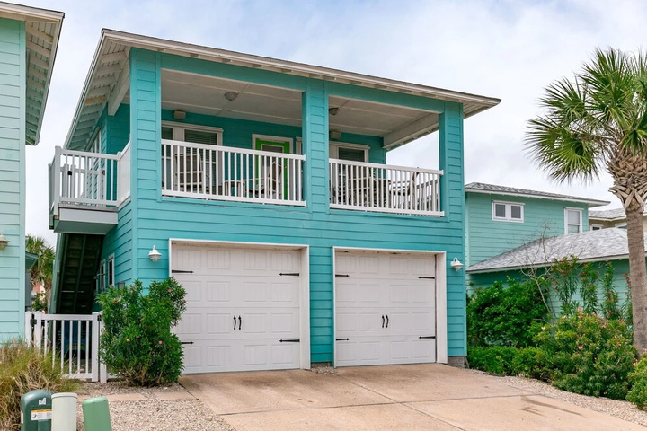 Sea La Vie 4 Bedroom Home