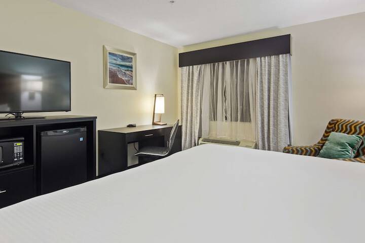 Best Western Mayport Inn & Suites