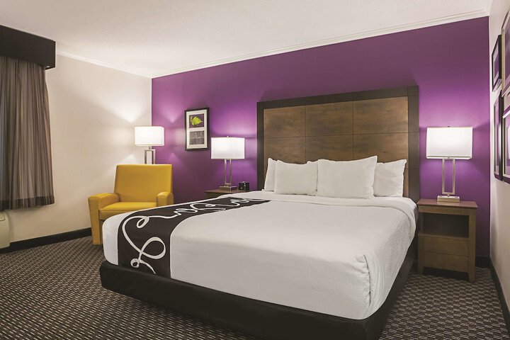Room 20 of 36