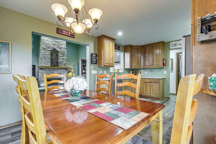 Door County Townhome: Pool Access 1 Mi to Beach!