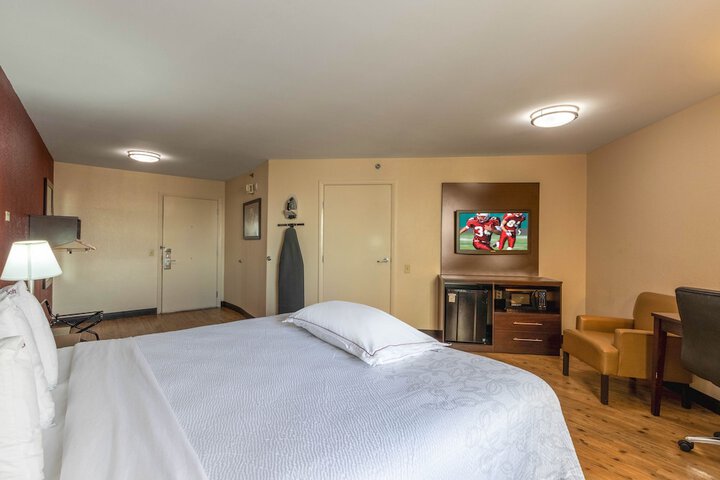 Room 26 of 34
