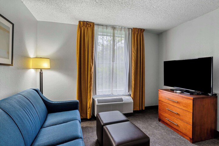 Comfort Inn & Suites Staunton