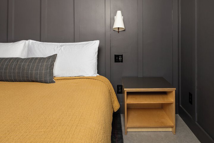 Room 34 of 119