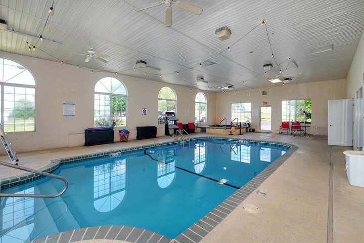 Pool 6 of 29