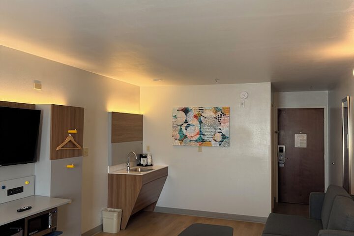 Microtel Inn & Suites by Wyndham Baton Rouge Airport