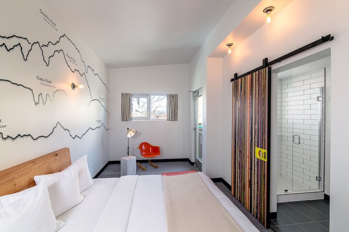 Room 16 of 56