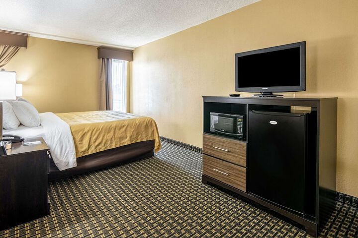 Room 14 of 29