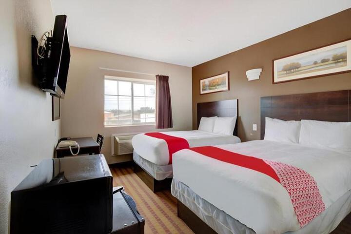 Hotel O Dilley Main St. TX