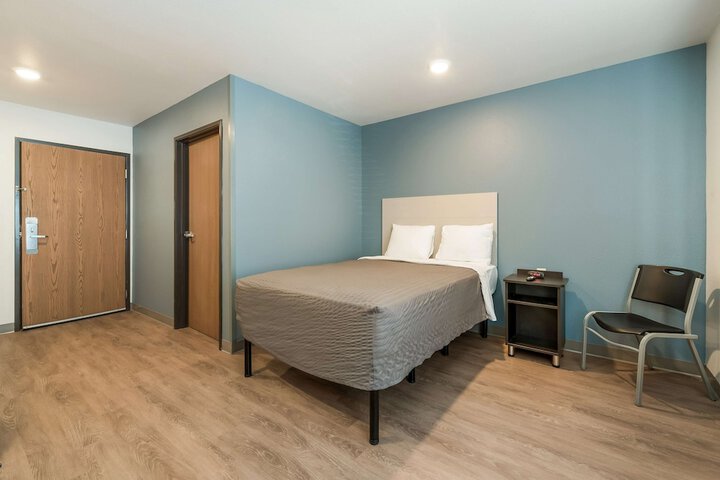Room 19 of 22