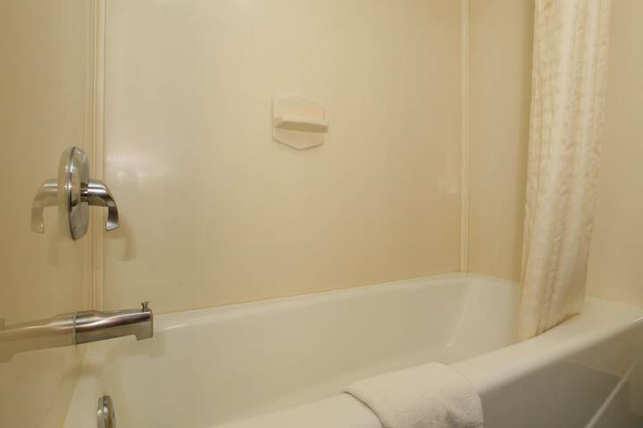 Room 21 of 31