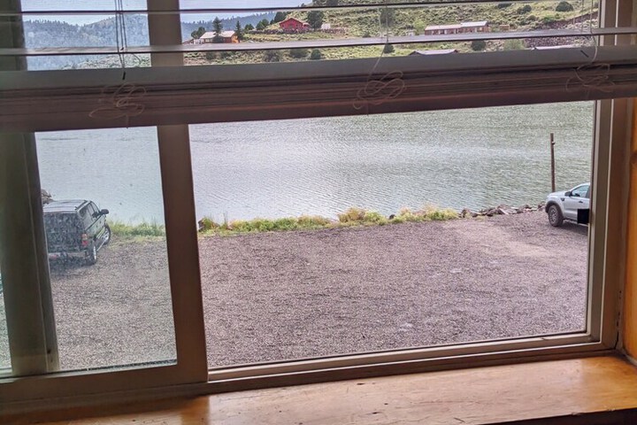 Room 16 of 24