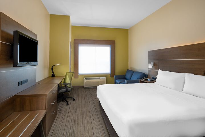 Room 26 of 41