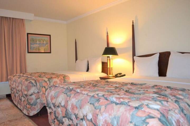 Room 16 of 23