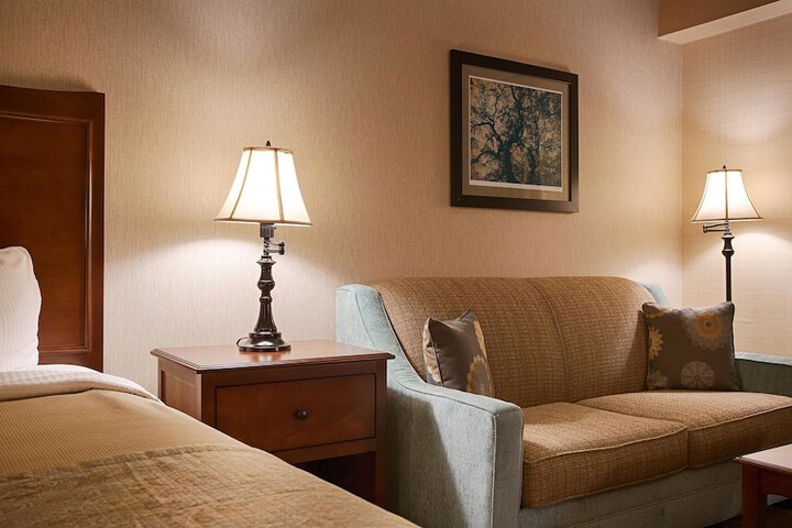 The Inn at Lewisburg BW Signature Collection