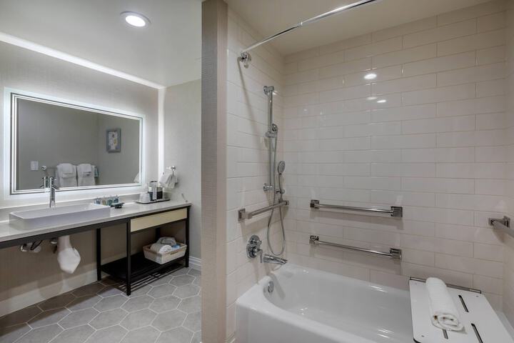 Bluestem Hotel Torrance Los Angeles an Ascend Collection Hotel