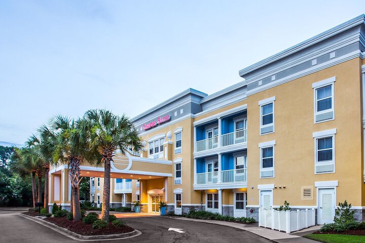 Hotel 6 of 40