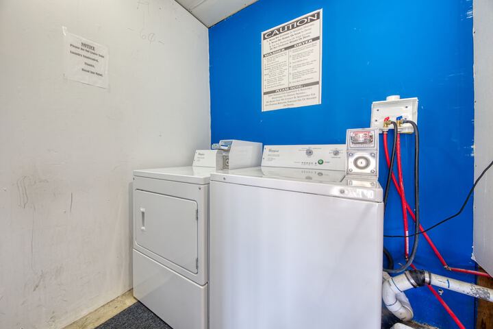 Laundry 15 of 15