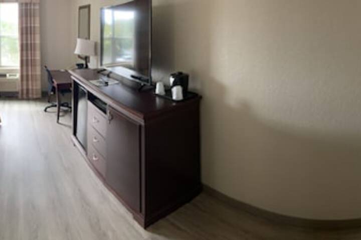 Room 30 of 54