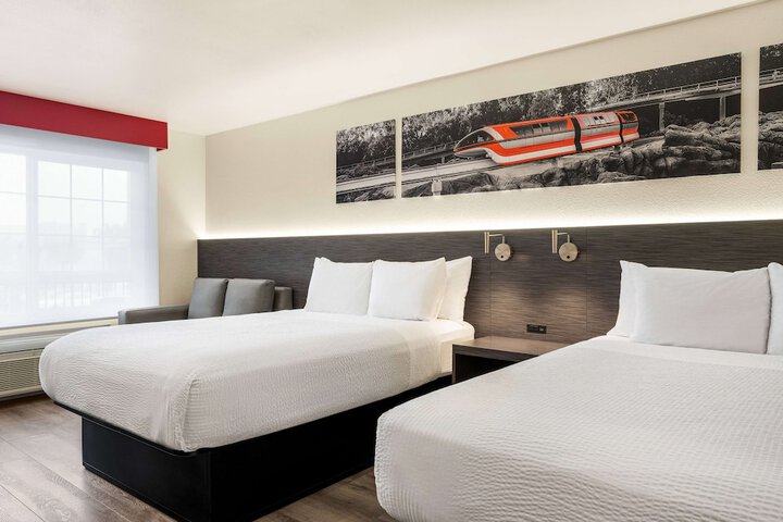 Room 12 of 85
