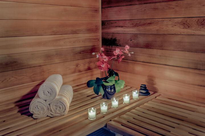 Spa 33 of 34