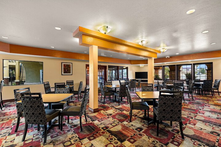 Best Western Moreno Hotel & Suites