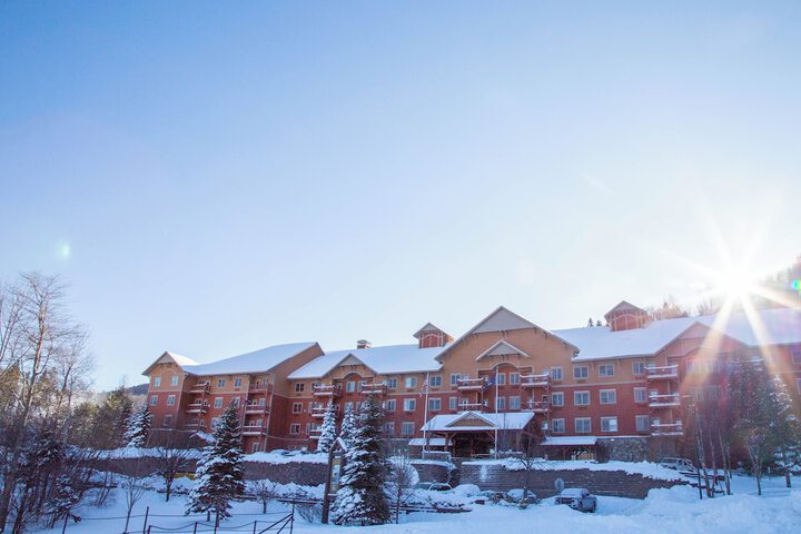Hotel 2 of 132