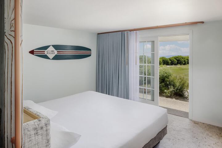 Riviera Beach Resort