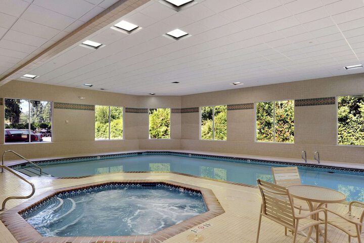Pool 2 of 18