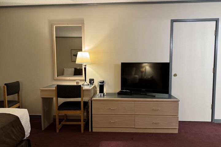 Room 39 of 77
