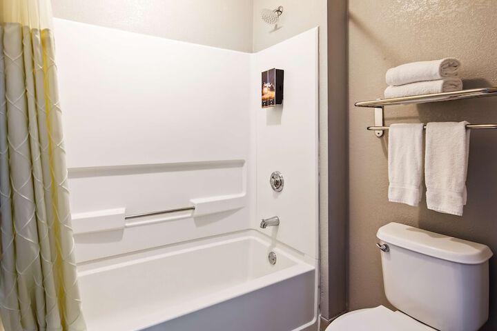 Bestway Inn