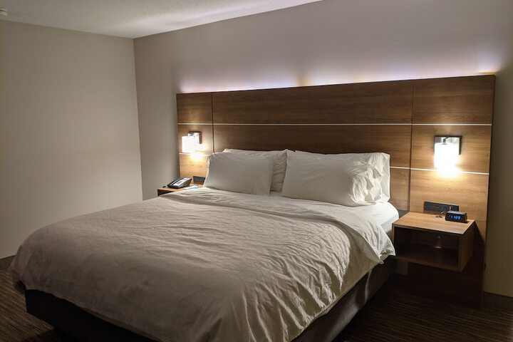 Room 20 of 39