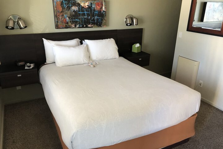 Room 11 of 47