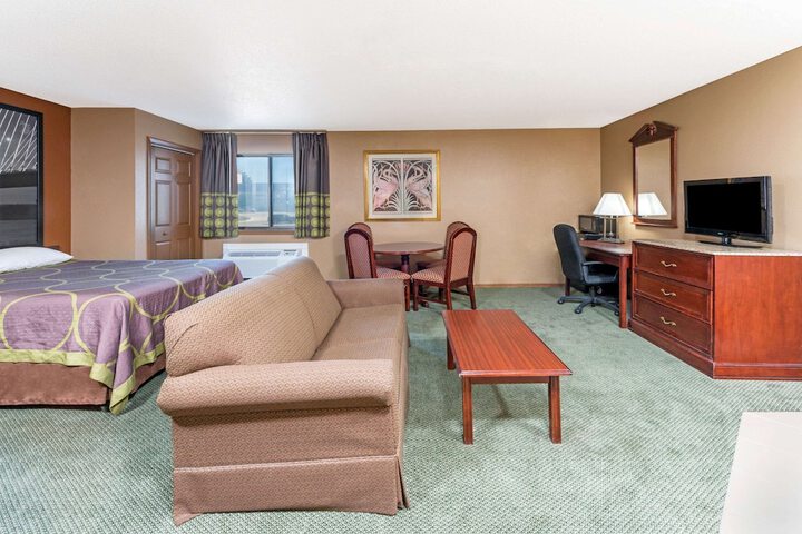 Super 8 by Wyndham Poplar Bluff Missouri