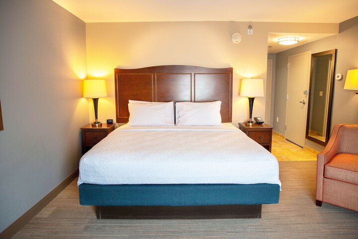 Room 36 of 66