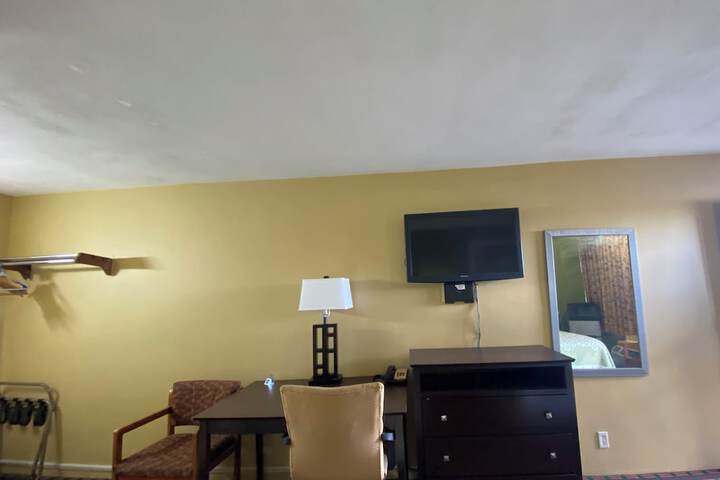 Innkeeper Motel