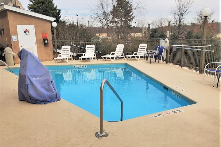 Comfort Inn & Suites Asheboro East