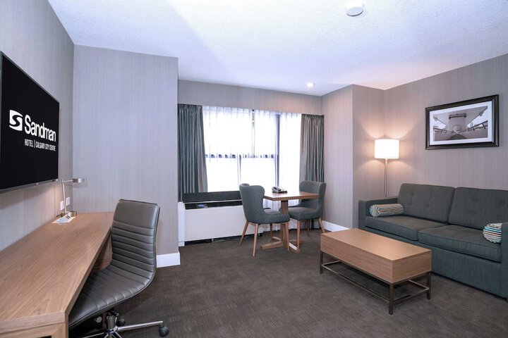 Sandman Signature Calgary Downtown Hotel
