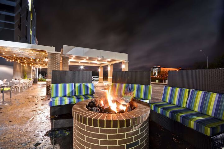 Terrace/Patio 34 of 41