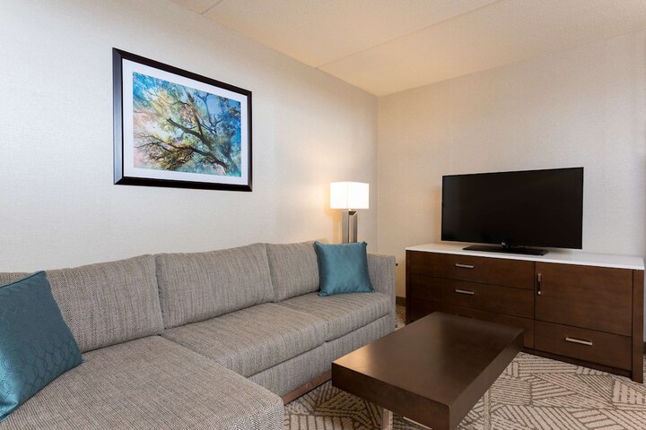 Room 19 of 34