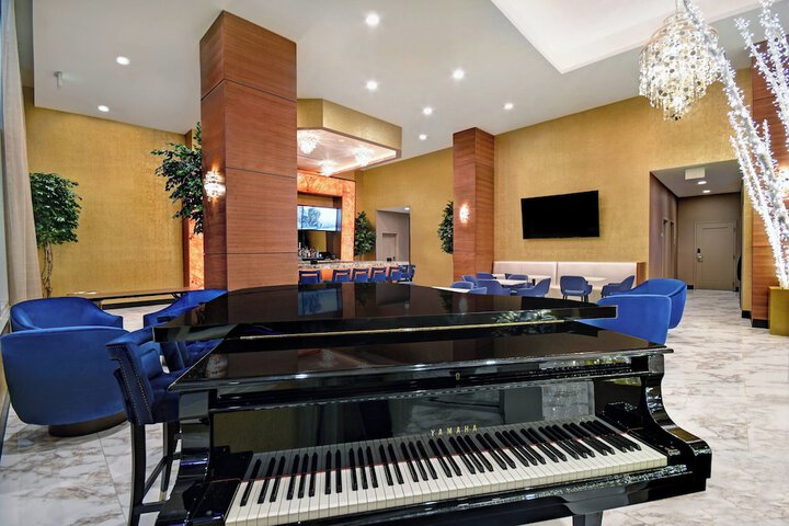 Hotel Interior 18 of 89