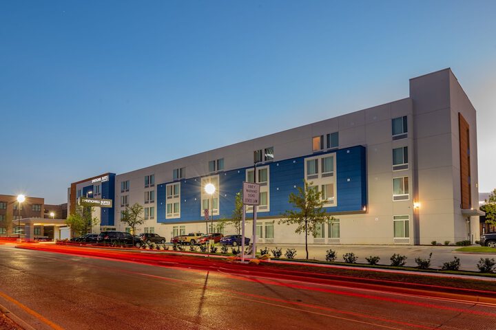 Hotel 5 of 66